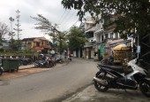 nha ở trung tâm thành phố Huế  kiệt Trần Phú  chỉ sau nhà mặt tiền nơi mua bán sầm uất