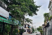 Nhà quận 7, gần đường Nguyễn Văn linh,ngang 4m3,HXH, giá chỉ 5.4 tỷ