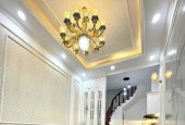 Nhà 5 tầng siêu đẹp Yên Nghĩa 50m2, Mt 4m KD vip ô tô đỗ cửa tặng NT, giá 6,3 tỷ