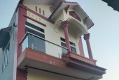 CC Cần tiền bán lại nhà 3 tầng tại Bắc Thượng, Quang Tiến