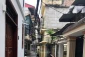 Cần bán nhà phố Vĩnh Phúc, Ba Đình, DT 33 mét, giá 3.1 tỷ.