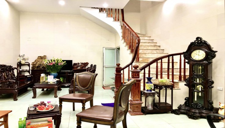Cần Bán Nhanh Nhà Phố Yên Bình 6.5 Tỷ, 65m2, 3 Tầng Full Nội Thất