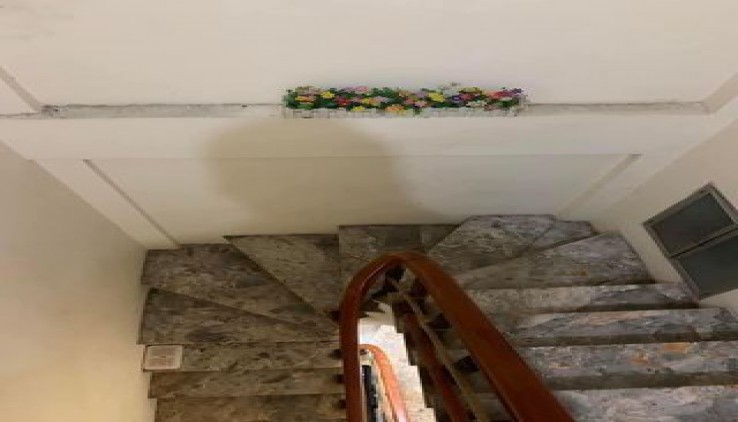 Bán nhà riêng Trần Quốc Vượng 35m2 * MT3.5m Chỉ 3.78 tỷ. Lô góc, ngõ sáng. Đầu tư.