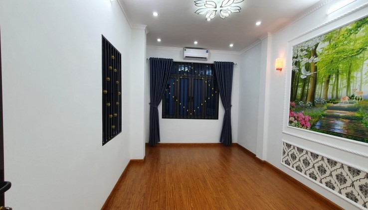 Vũ Tông Phan 42/47M - 5 TẦNG -MT 3.2 - 6.8 tỷ