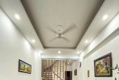 NHỈNH 3 TỶ - LÔ GÓC NGUYỄN VĂN CỪ  - 5 TẦNG - MT 5m - 0978 401 303