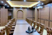 Mặt Phố Nguyễn Hoàng nhưng giá chỉ trong ngõ 266m2 Lô Góc x7tầng mặt tiền 10m KD cực khủng 2,4t/năm