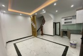 Nhà Phúc Đồng khu VIP giáp khu BIỆT THỰ  VINHOMES, 5 TẦNG giá hơn 3 TỶ