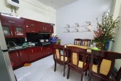 Cần bấn gấp nhà DT 55m2 đường Hồng Lạc giá 5 tỷ 400 nhà 1 trệt 1 lầu