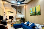 CHÂN DÀI CẦU GIẤY-NGÕ NÔNG GẦN PHỐ-NHỈNH 4 TỶ