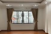 GIÁP NHẤT - 55M - 5 TẦNG - MT 4.75 - 12 tỷ- ô tô phóng, thông tứ tung nhiều ngõ, ngõ trước nhà ô tô tránh, ô tô vào nhà cách mặt phố Giáp Nhất chỉ 70m