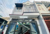 3 TỶ X Nguyễn Ảnh Thủ - CĂN GÓC 2 MẶT TIỀN VỊ TRÍ QUÁ ĐẸP - 1 SẸC TRẢI GẠCH VĨA HÈ CHỈ HƠN 3 TỶ Ngay