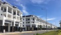KẸT TIỀN GIẢI NGÂN NGÂN HÀNG TÔI CẦN SANG NHƯỢNG LẠI LÔ ĐÂT MẶT TIỀN SHOPHOUSE ĐT769.