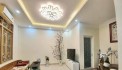 Bán nhà HÀO NAM. Lô góc 37m – 3 tầng – Chỉ 4.1 tỷ. Ngõ thông thoáng, ba gác tránh.
