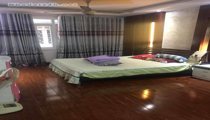 Siêu Hiếm nhà Đội Nhân, Ba Đình, 48m x5T, gần phố 4 tỷ.