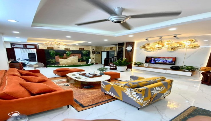NHÀ CỰC ĐẸP GIẢNG VÕ, NGÕ THÔNG, 50M Ô TÔ LEXUS ĐƯA ĐÓN, TẶNG TOÀN BỘ NỘI THẤT NGOẠI NHẬP