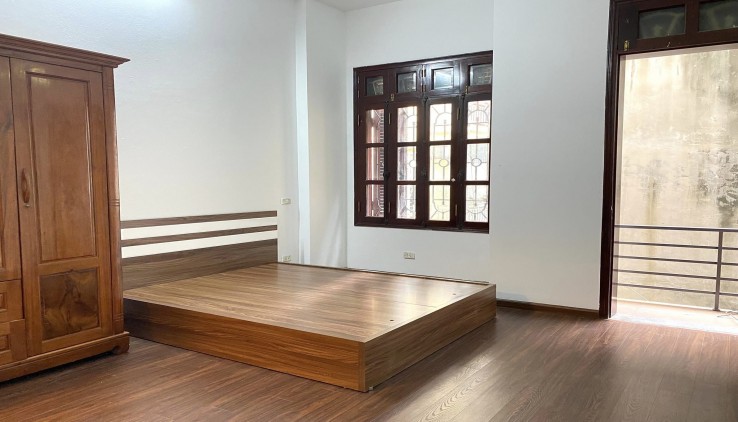 Ô TÔ ĐỖ CỔNG - NHÀ CỰC ĐẸP - TIỆN ÍCH ĐẦY ĐỦ