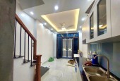 Khương Trung 3,x tỉ  Nhà đẹp 24m2 4 TẦNG Ở Ngay có ảnh và sổ