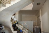 Bán nhà cũ tiện xây mới Lê Trọng Tấn hẻm thông 2 tầng 2 PN 2WC.