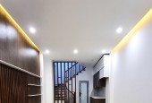 BÁN NHÀ THỤY KHUÊ - 32M2 - HƠN 4 TỶ