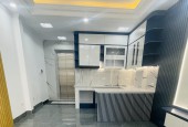 Bán gấp nhà phố Nhân Hòa, q.Thanh Xuân, dt 42m2, xây 6 tầng oto đỗ cách 20m