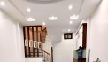 Bán nhà đẹp gần oto phố Bạch Mai Dt: 40m2 , Tầng : 5 , Mt : 4.3m2 Giá : 5 Tỷ !!!