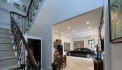 Bán nhà Phố Ngọc Lâm 65m2 5 tầng Mt 5m Lô góc Gara Kinh doanh