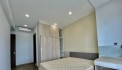 Căn hộ Midtown – The Peak, 81m2, 2pn, mới décor chỉ 1300usd view sông lớn