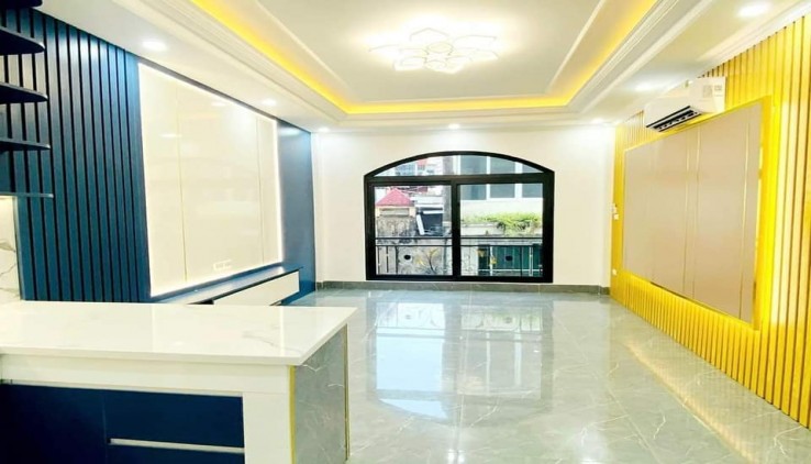 Bán Nhà Nhân Hoà, Thanh Xuân, Thang Máy, Sát Phố chỉ 7.5 Tỷ