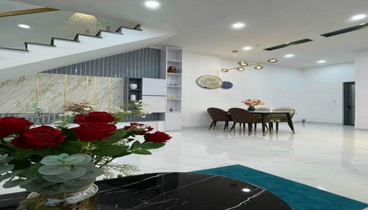Dành cho KH tài chính từ 6 tỷ, sẵn sàng đi xem ngay  Nhà riêng sổ đỏ CC Nguyễn  Trãi, Thanh Xuân