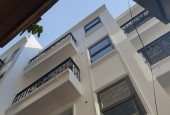 BÁN NHÀ ĐỘI CẤN 35M2 5 TẦNG GIÁ 4,35 TỶ