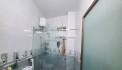 Chủ cần bán gấp nhà Mễ Trì 40m2 x 5 tầng Nhỉnh 4 tỷ - Nhà đẹp - Cách đường ô tô 15m - Chủ để lại nội thất cho khách.